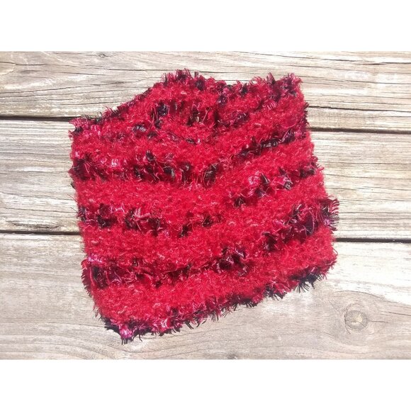 Women's Infinity Scarf Red Feather Boa Cowl Handmade Knit Fluffy Vegan OOAK - Picture 5 of 7